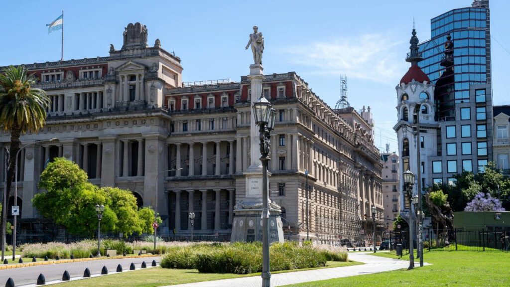 Qual é a Função do STF no Brasil?